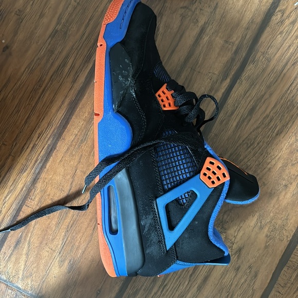 Jordan 4 Cavs size 10.5 - Picture 7 of 7